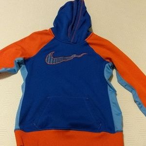 Small women's Nike Hoody